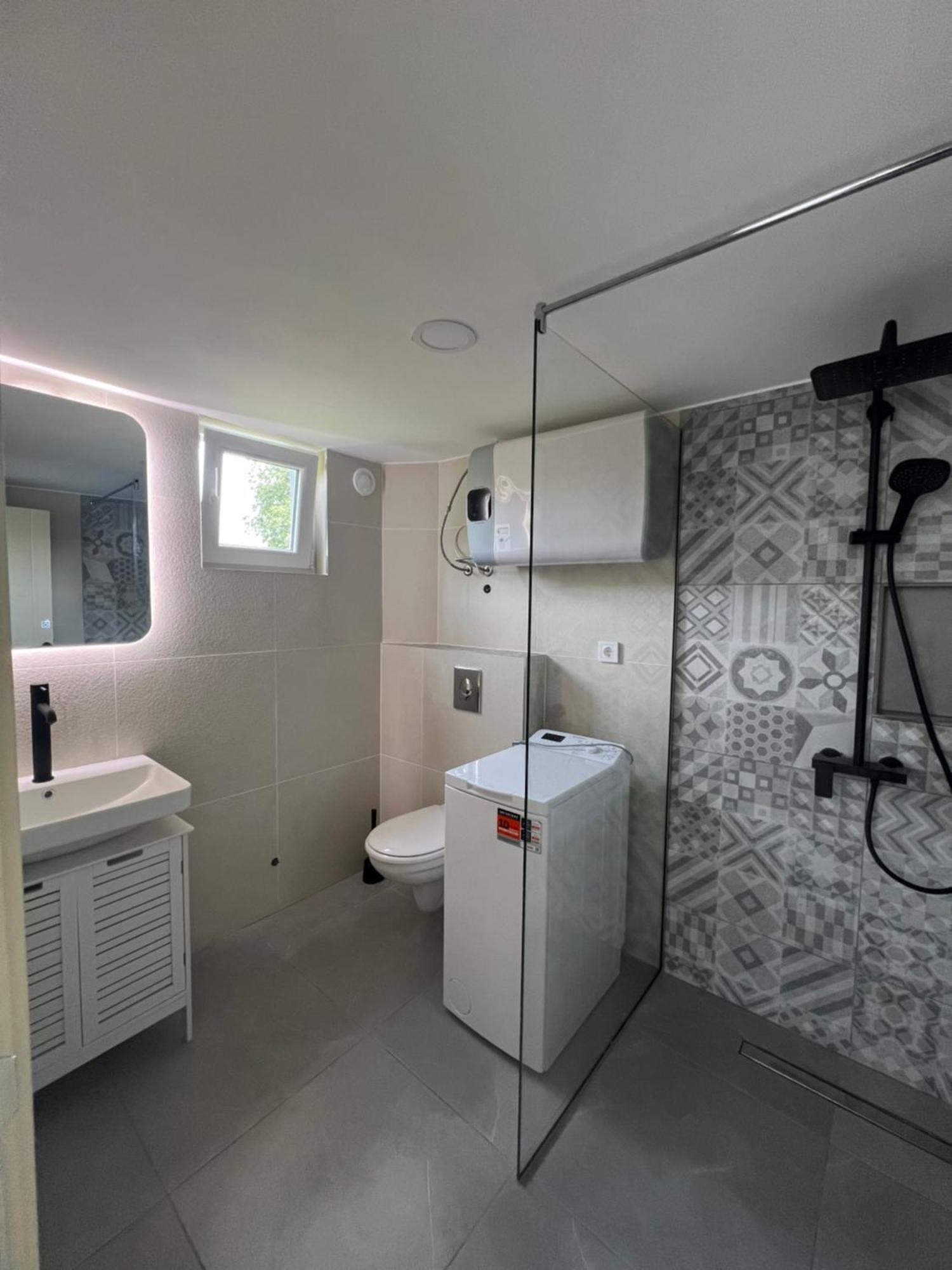 Apartmani Vivami بودفا المظهر الخارجي الصورة